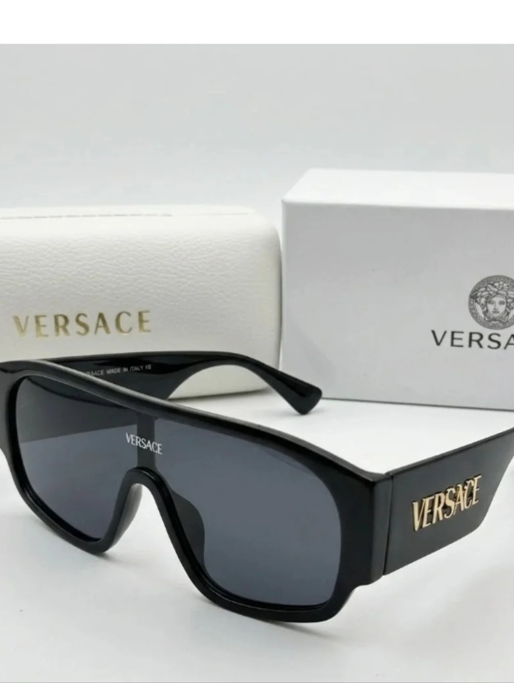 Versace Black And Gold Nib Sunglasses with Gold Logo - Picture 7 of 10